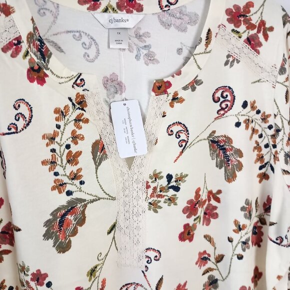 Christopher & Banks Floral Lace Split Neck Tee 1X Antique White NWT - Picture 4 of 6